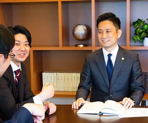 アトム法律事務所弁護士法人 全国6支部
・埼玉大宮
・新宿
・横浜
・名古屋
・大阪
・福岡
